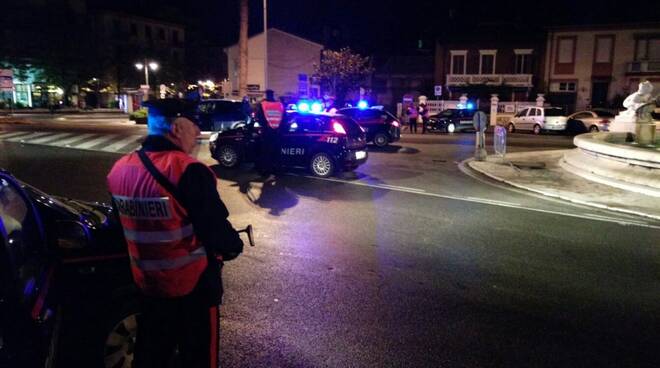 carabinieri posto blocco