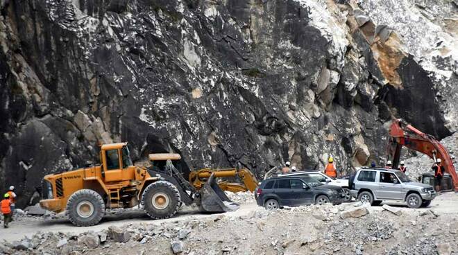 Incidente in cava a Fantiscritti