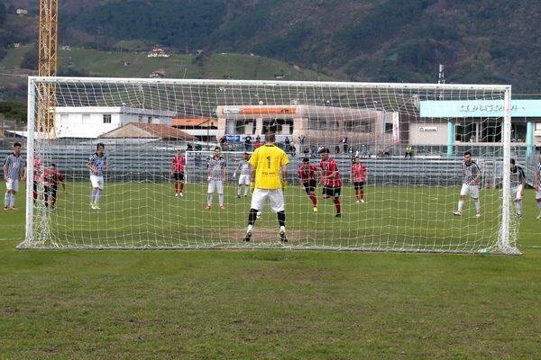 Massese-Viareggio 1-1