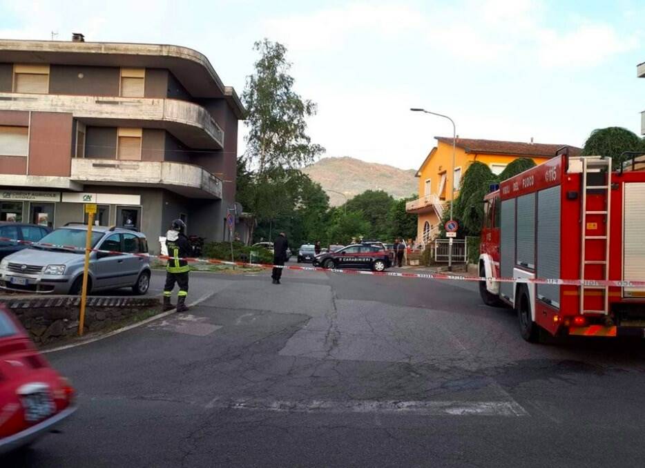 Allarme bomba a Barbarasco: evacuato palazzo