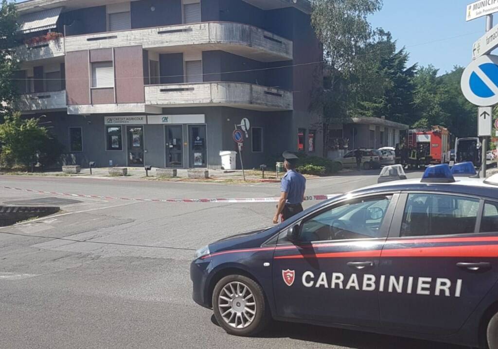 Il palazzo evacuato a Barabarasco