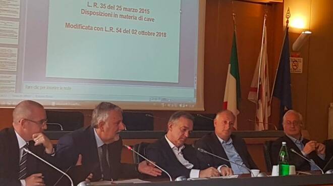 Il presidente Rossi con l'assessore Ceccarelli, il presidente della provincia Lorenzetti e il procuratore capo Giubilaro