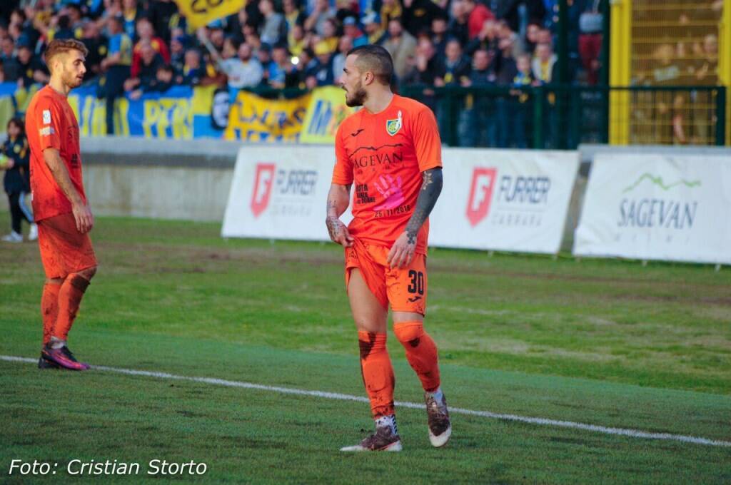 Carrarese-Pisa 4-1 (25/11/2018)