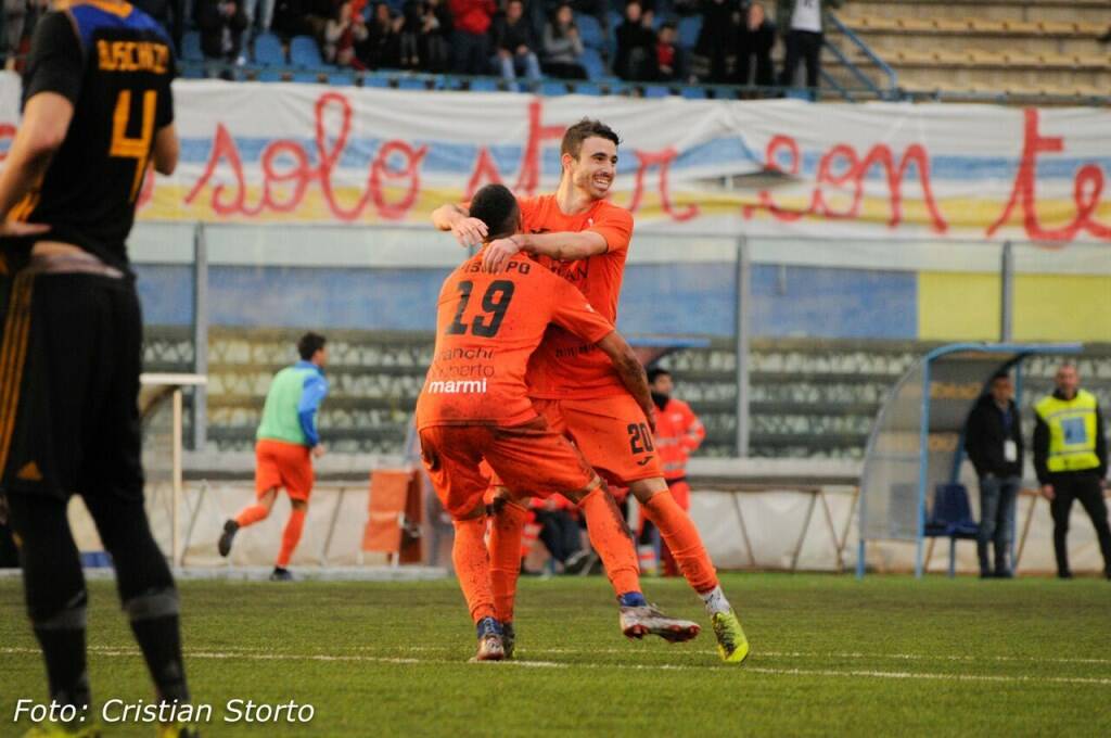 Carrarese-Pisa 4-1 (25/11/2018)