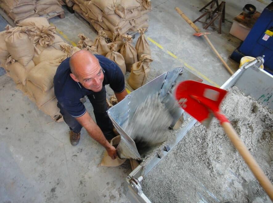 Mille sacchi di sabbia inviati dal Consorzio di Bonifica a Pontremoli