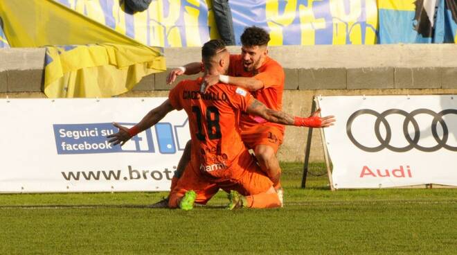 Carrarese-Pisa 4-1 (25/11/2018)