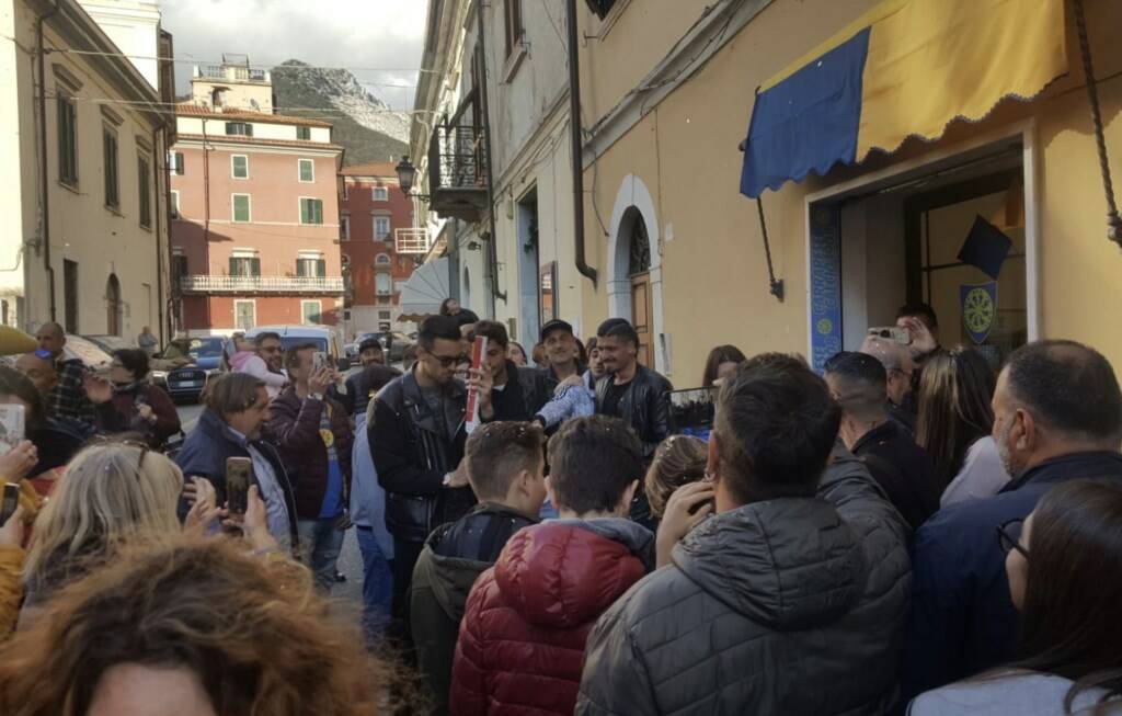 Grande festa per l'inaugurazione del Carrarese Store