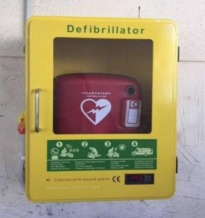 Dae, defibrillatore