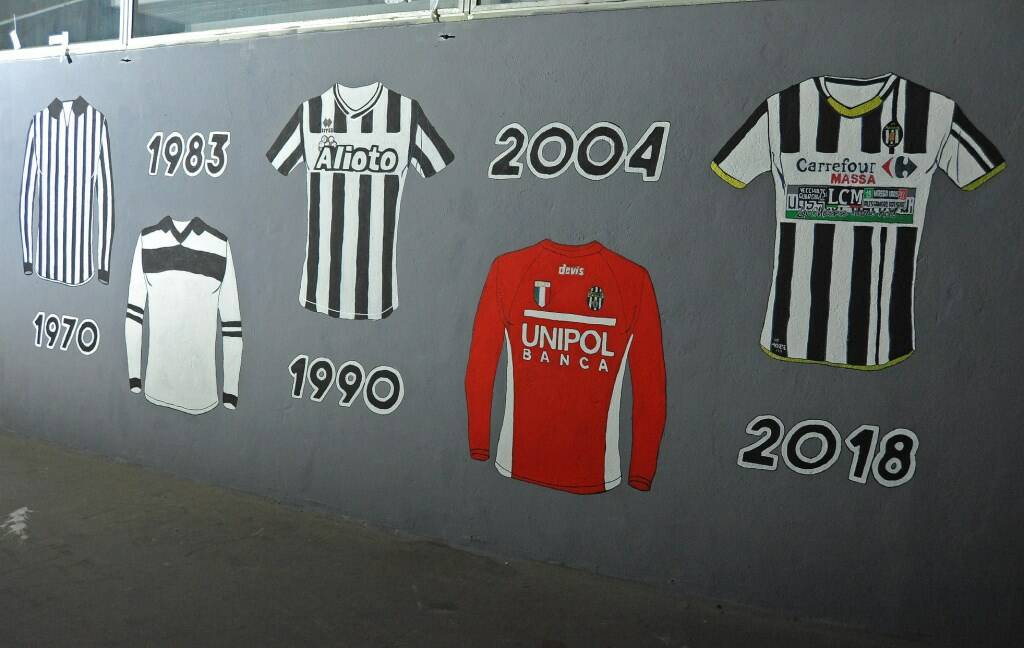 Murales “La Maglia Della Massese” - Foto Loner52