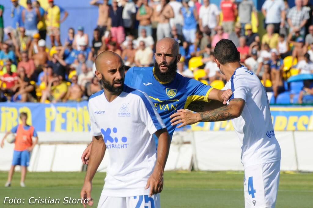 Coppa Italia, Carrarese-Fermana (6-5): il fotoracconto