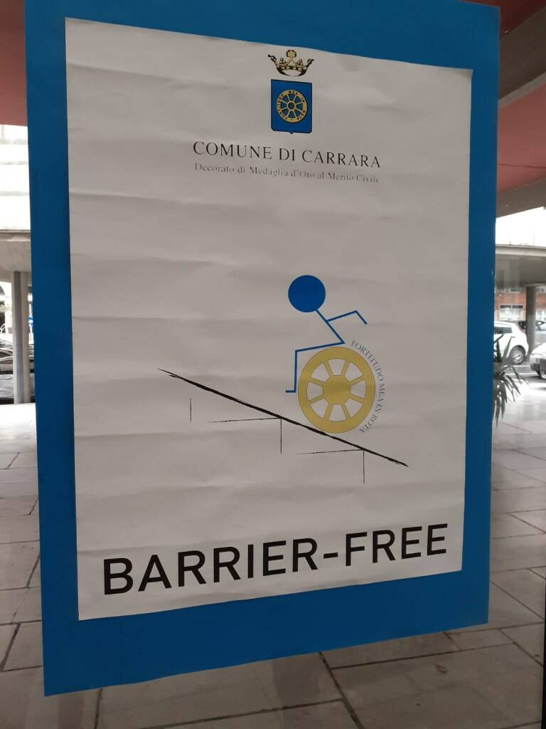 Progetto Barrier Free: i lavori degli studenti della scuola media Carducci e il logo ufficiale