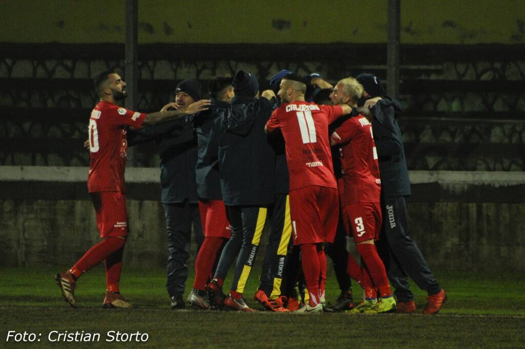 Carrarese-Pro Vercelli (3-2)