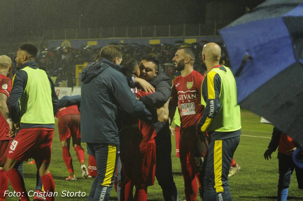 Carrarese-Pro Vercelli (3-2)