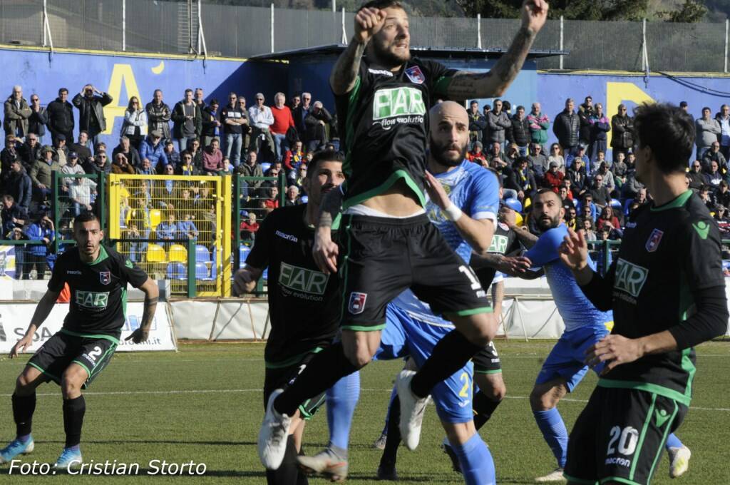 Carrarese-Gozzano (3-0): il fotoracconto