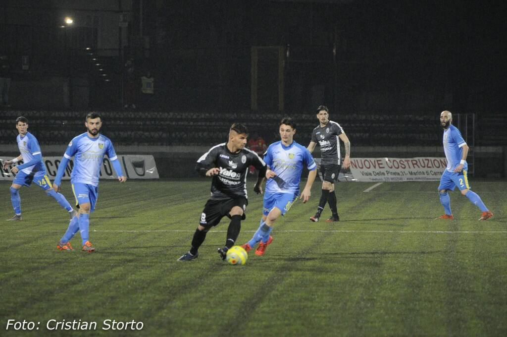 Carrarese-Renate (2-1): il fotoracconto del match