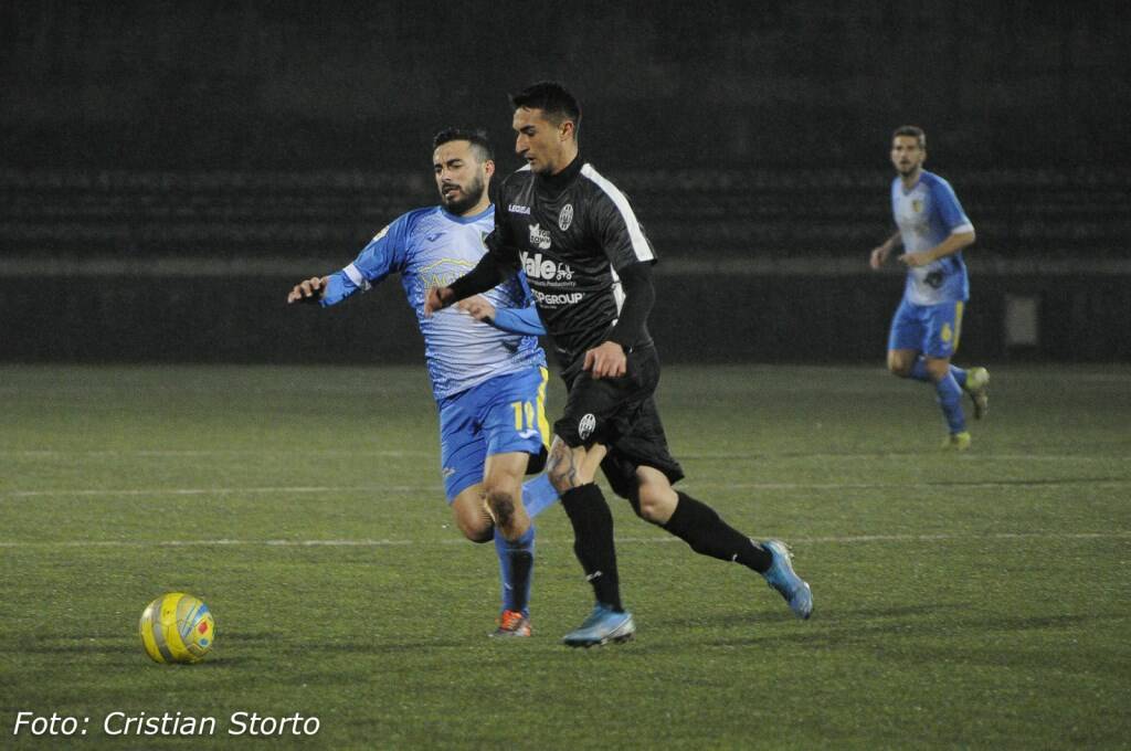 Carrarese-Renate (2-1): il fotoracconto del match