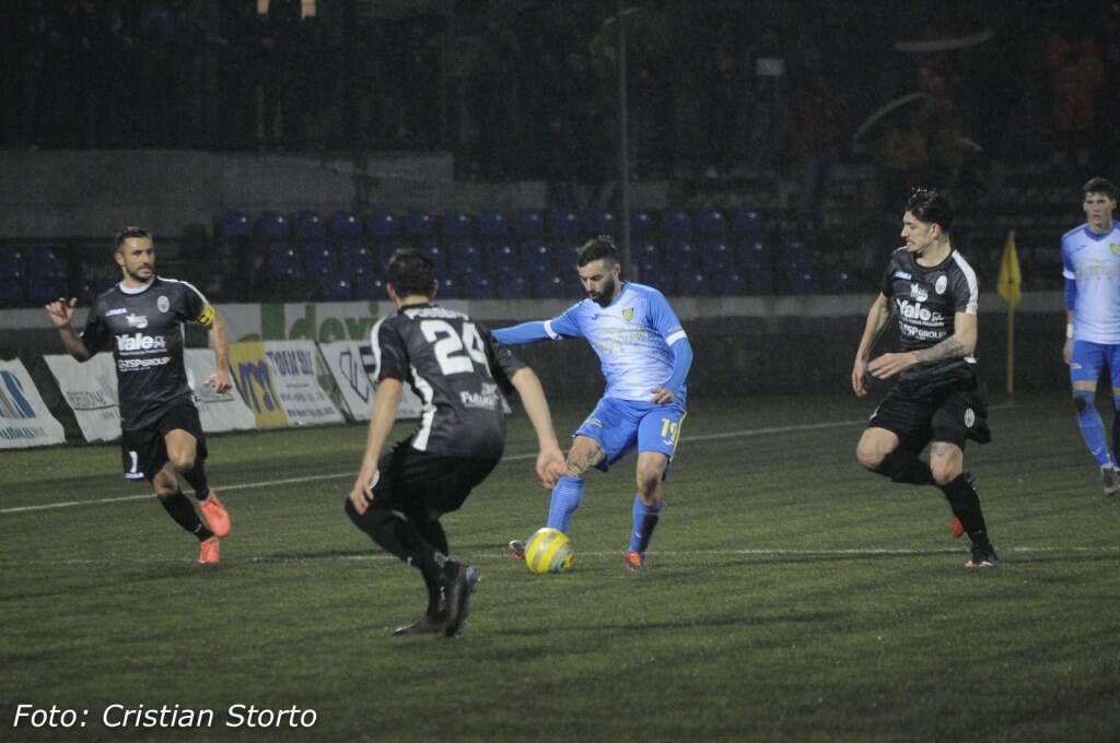 Carrarese-Renate (2-1): il fotoracconto del match