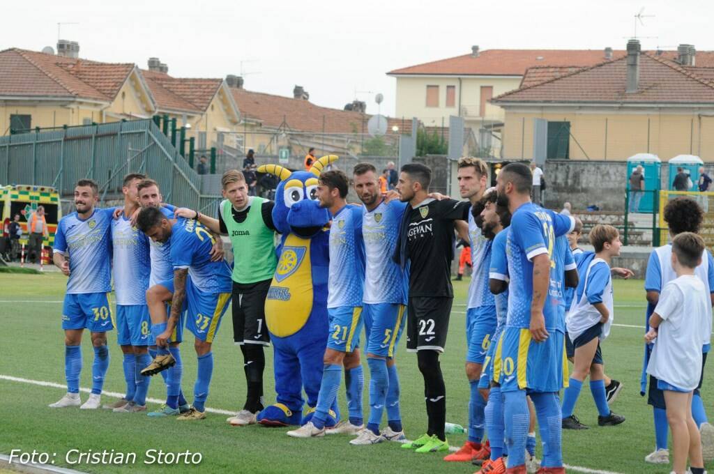 Carrarese-Pergolettese 3-0: il fotoracconto