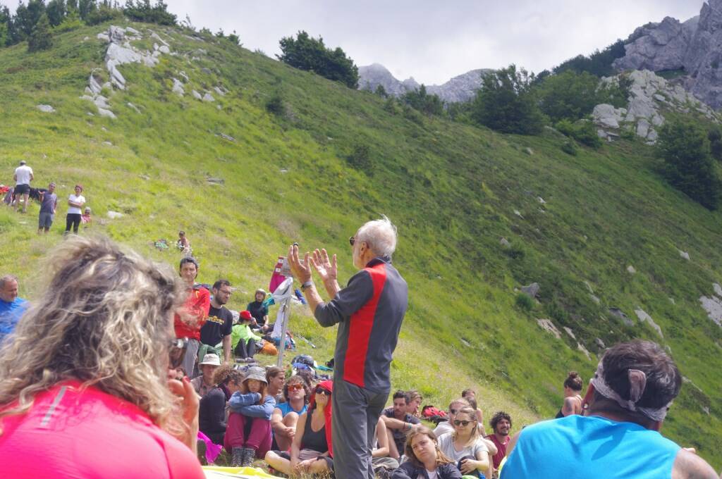 In difesa delle Apuane, l'attivista Elia Pegollo