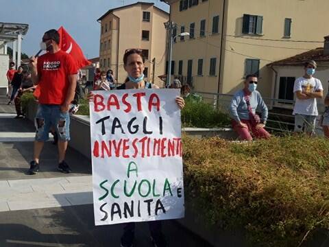 Manifestazione contro i tagli alla scuola