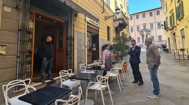 Bar e ristoranti di Carrara