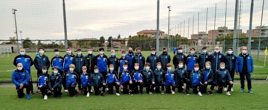 Gruppo completo della Pontremolese a Parma Giovanissimi