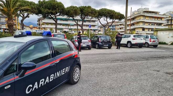 carabinieri carrara