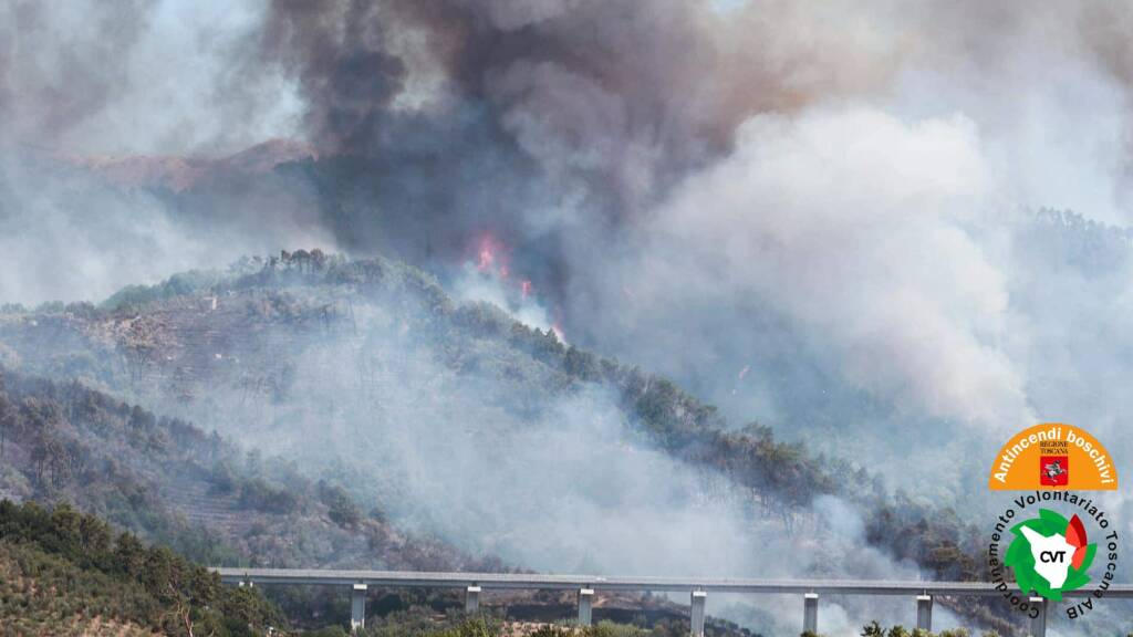 incendio massarosa