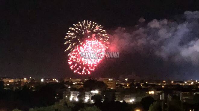 fuochi artificio marina di carrara 2022