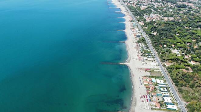 erosione costa litorale (Foto: Paladini Apuo-versiliesi) 