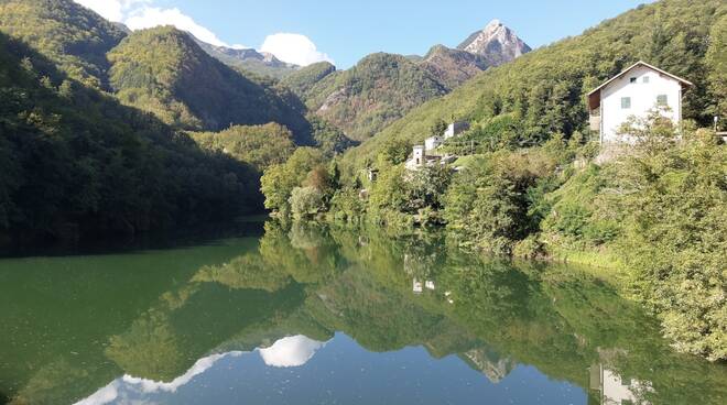 lago isola santa (foto: Parco Apuane)