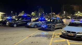 polizia carabinieri notte forze dell'ordine stazione massa 01-2024